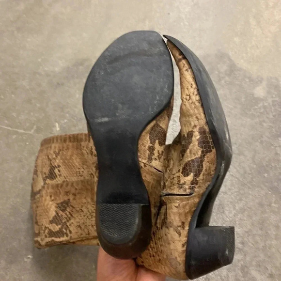 Snakeprint leather cowboy boots - Picture 6 of 7